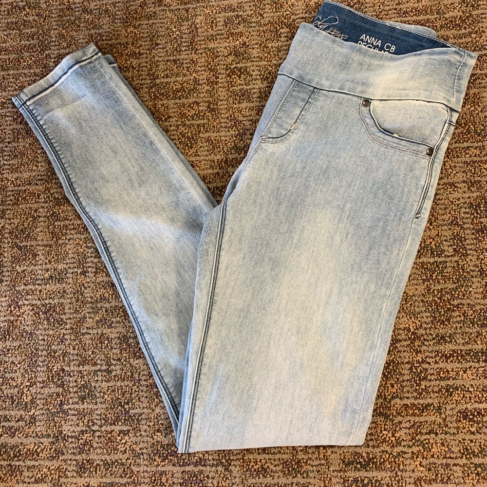 Lola Jeans
